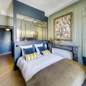 Le Celestine - Centre Historique - Apartment