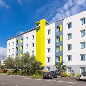 Ouest Villejean Hotel